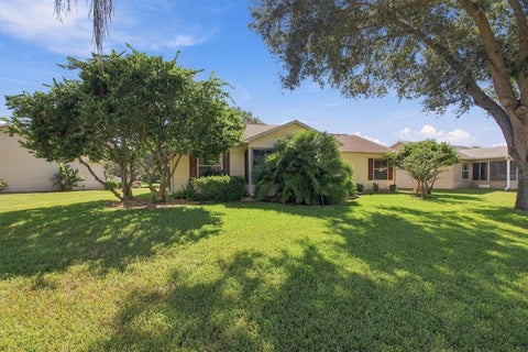 Tiny photo for 7999 SE 174th Belhaven Loop, The Villages, FL 32162 (MLS # G5119338)