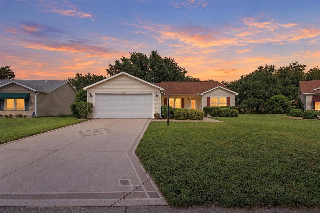 Photo of 7999 SE 174th Belhaven Loop, The Villages, FL 32162 (MLS # G5119338)