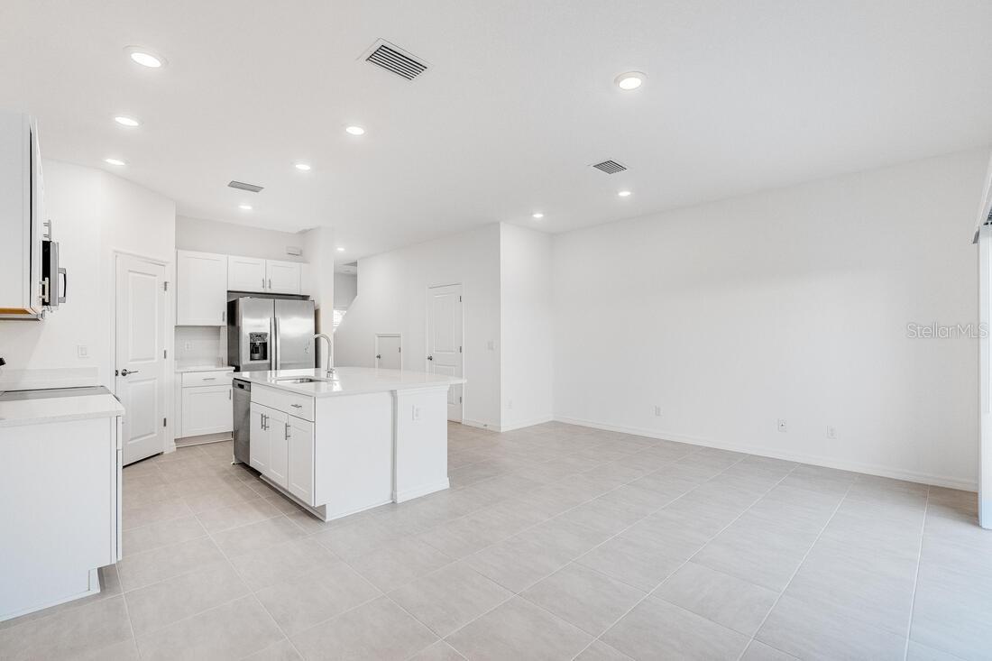 3051 NOVARA LANE
