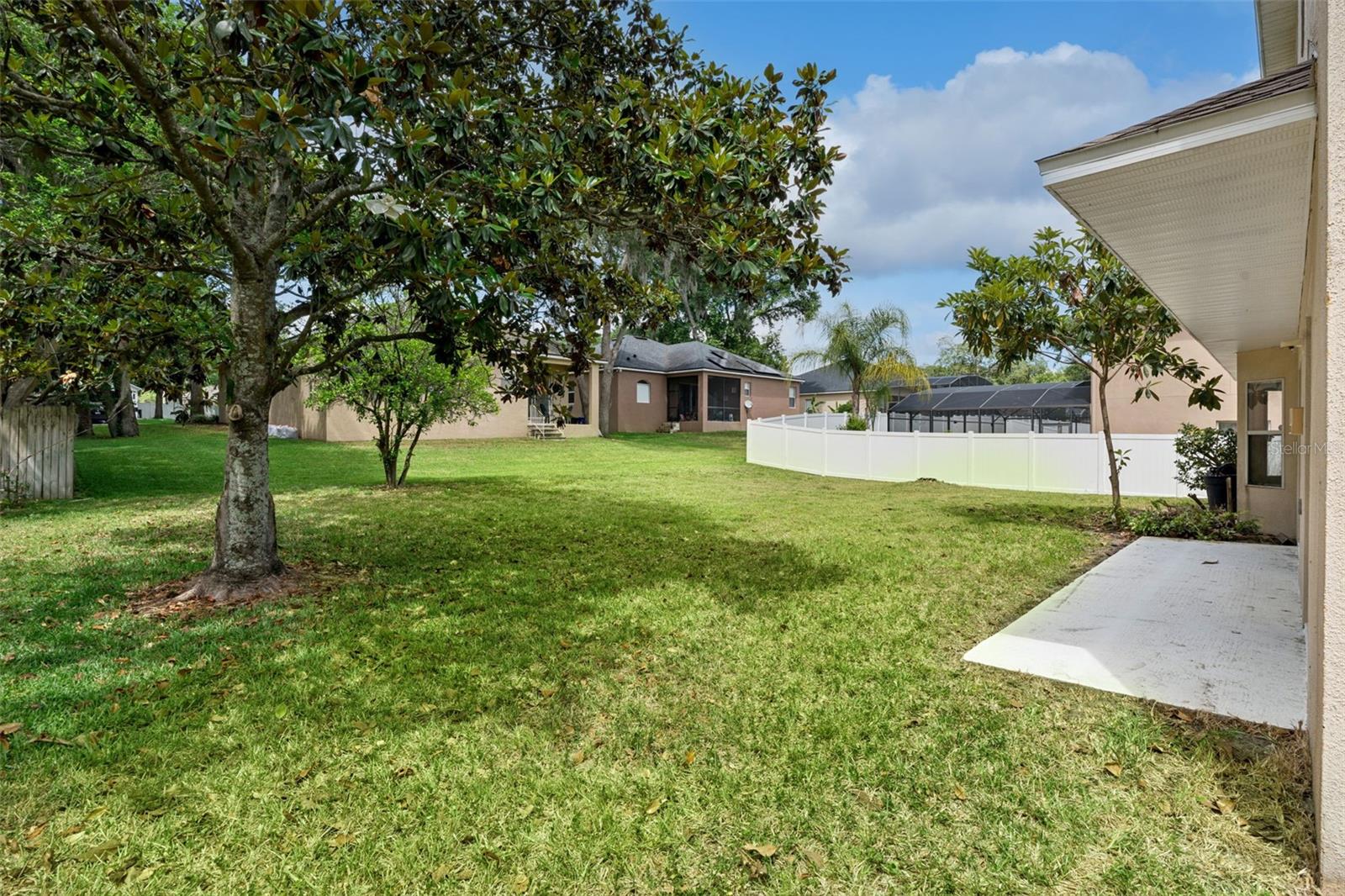 PRAIRIE LAKE VILLAGE PH 04 - Residential