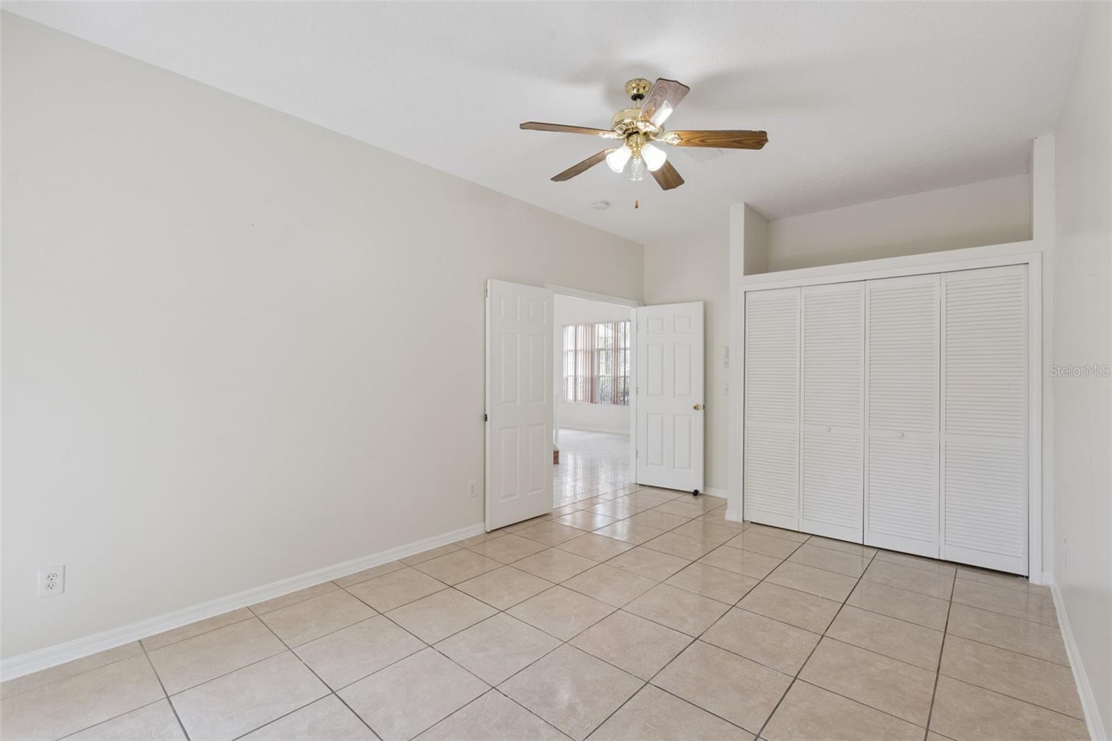 PRAIRIE LAKE VILLAGE PH 04 - Residential
