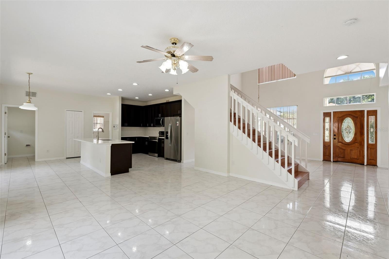 PRAIRIE LAKE VILLAGE PH 04 - Residential