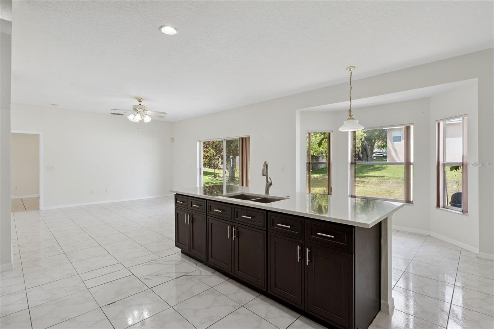 PRAIRIE LAKE VILLAGE PH 04 - Residential