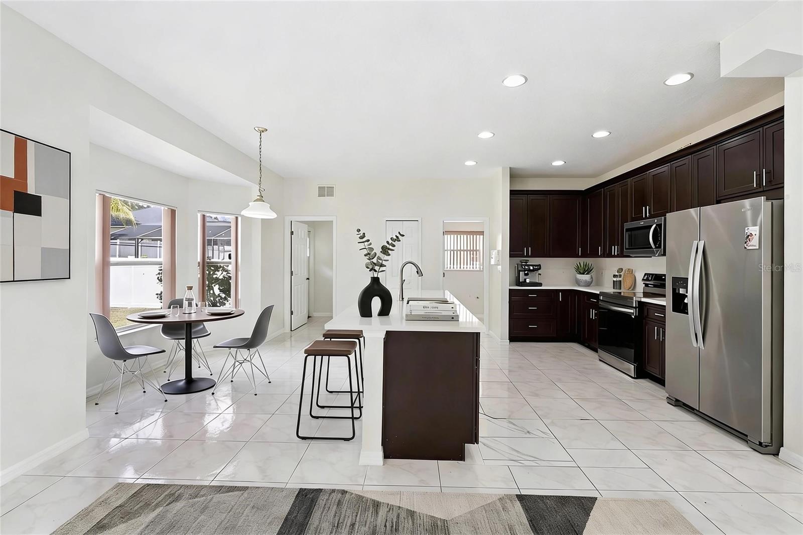 PRAIRIE LAKE VILLAGE PH 04 - Residential