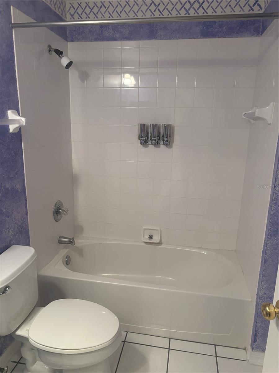 KINGSBRIDGE EAST VILLAGE UNIT 2B - Residential