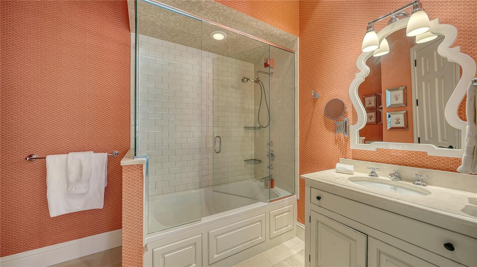 LIDO C/ LIDO SHORES - Residential