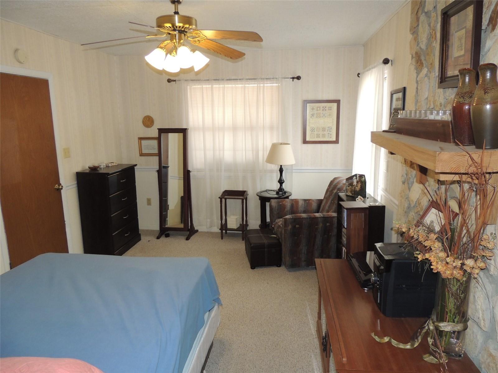 EPPERSON HEIGHTS - Residential