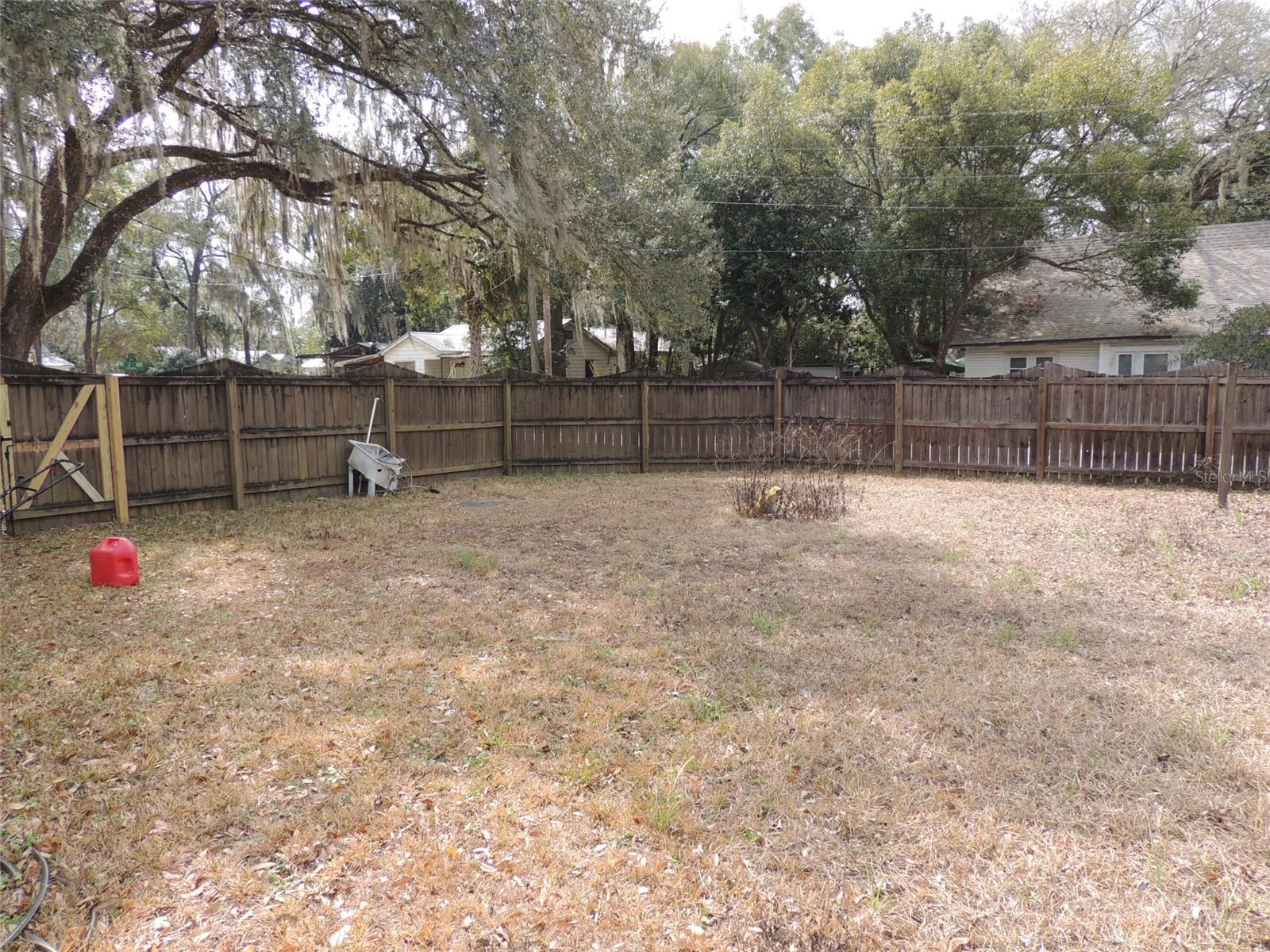 EPPERSON HEIGHTS - Residential