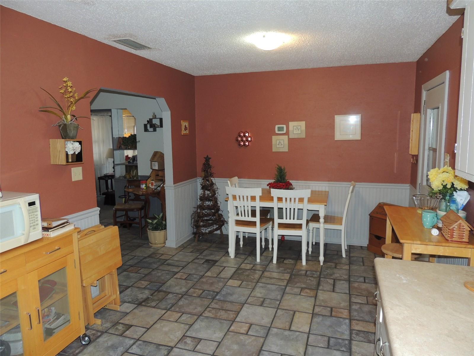 EPPERSON HEIGHTS - Residential