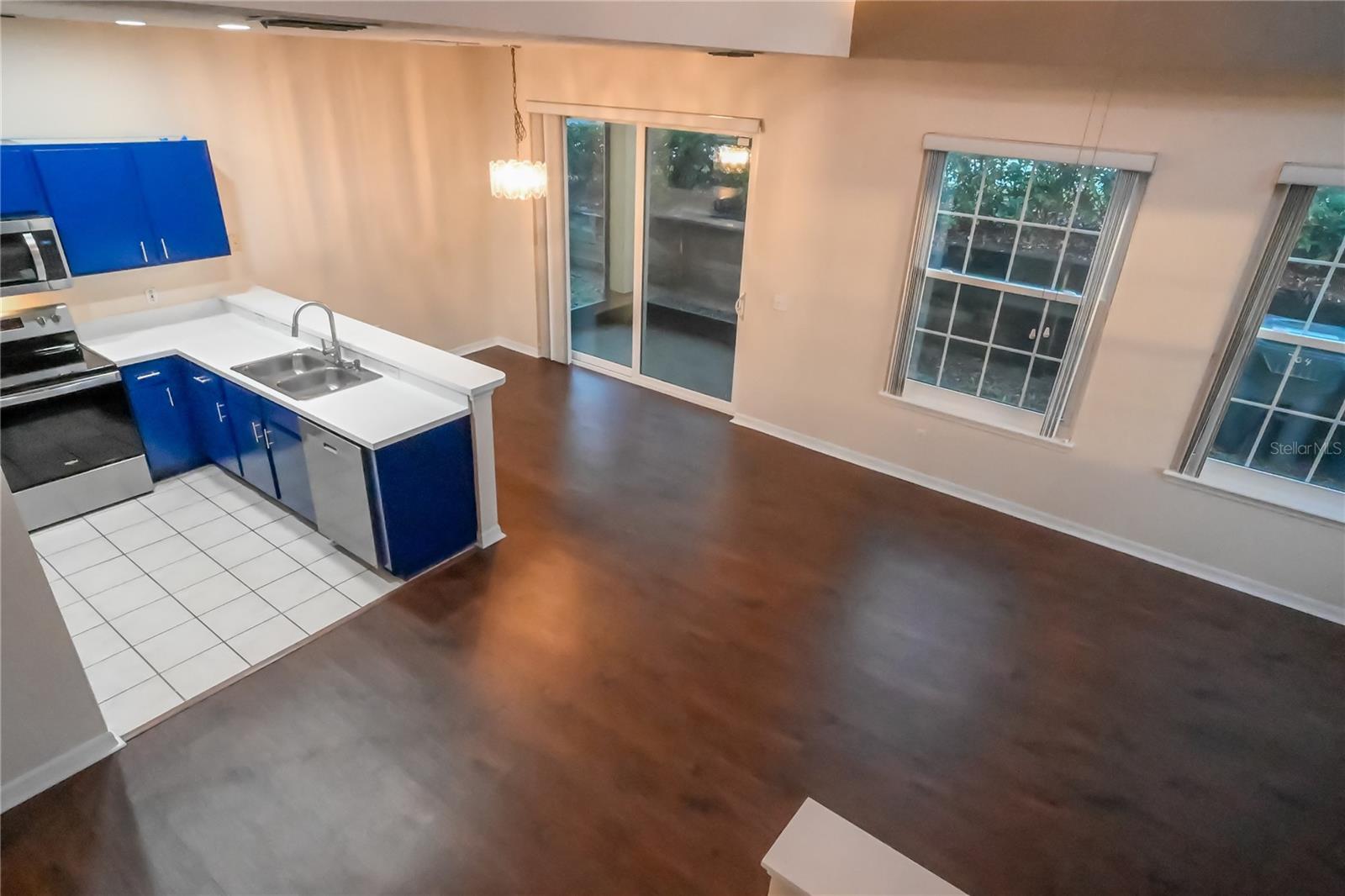 WINDWOOD BAY PH 01 - Residential Lease