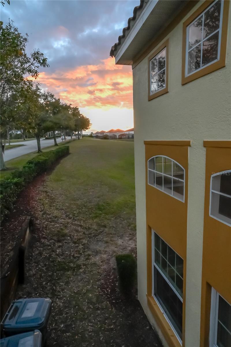 WINDWOOD BAY PH 01 - Residential Lease