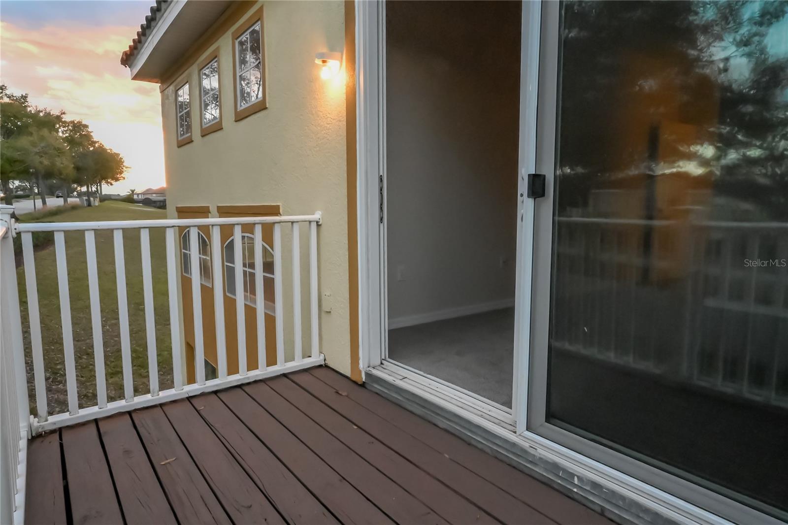 WINDWOOD BAY PH 01 - Residential Lease