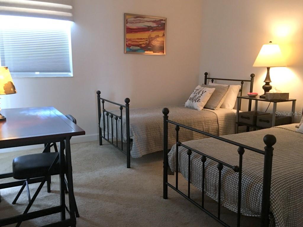 HIDDEN LAKE II PH 1 OR2486/5696 - Residential Lease