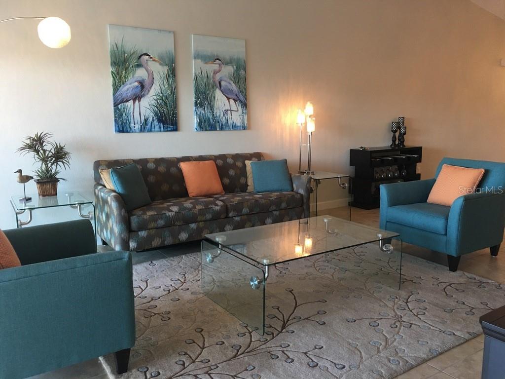 HIDDEN LAKE II PH 1 OR2486/5696 - Residential Lease