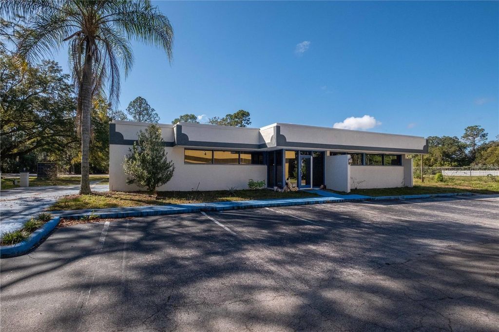 Photo of 1820 NE 2nd Street, Gainesville, FL 32609 (MLS # GC536988)