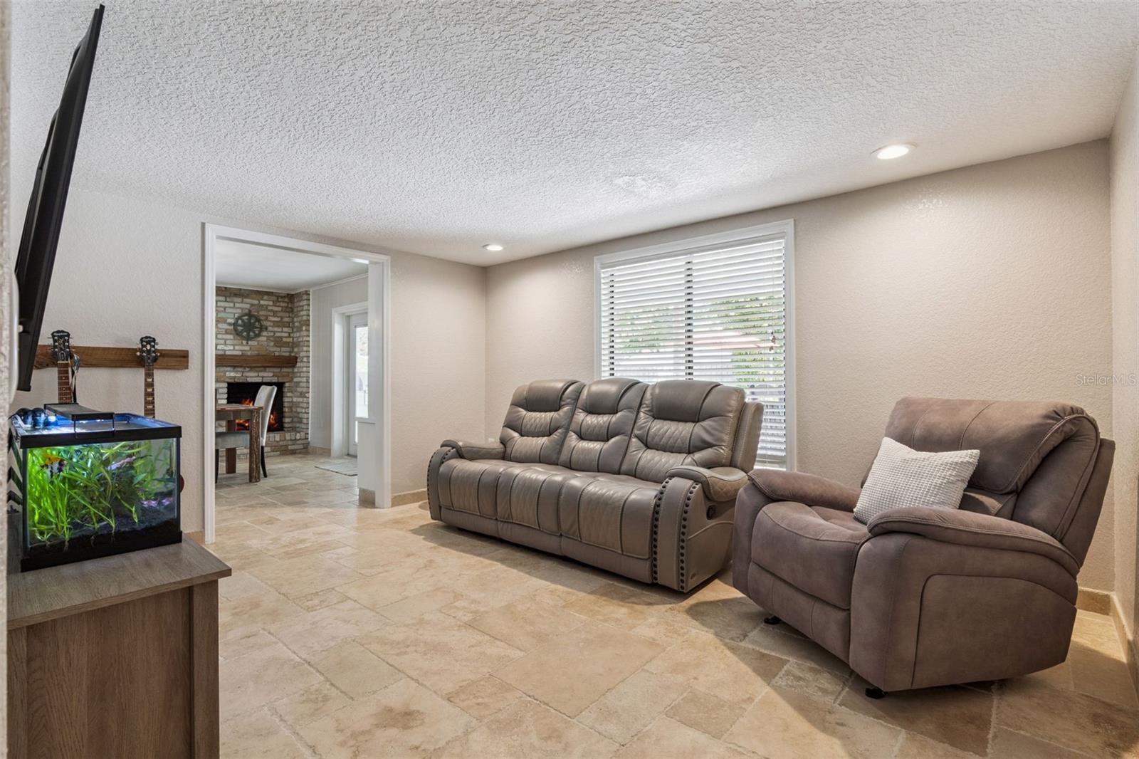 SWEETWATER OAKS SEC 02 - Residential