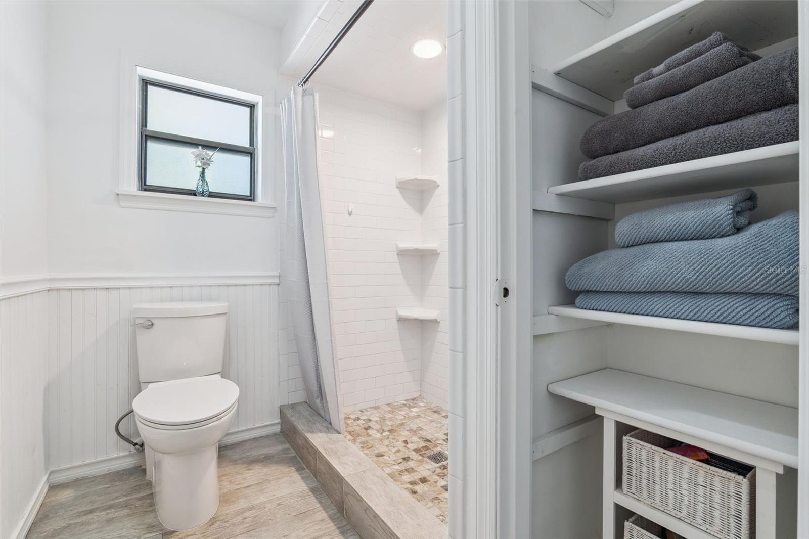 SWEETWATER OAKS SEC 02 - Residential