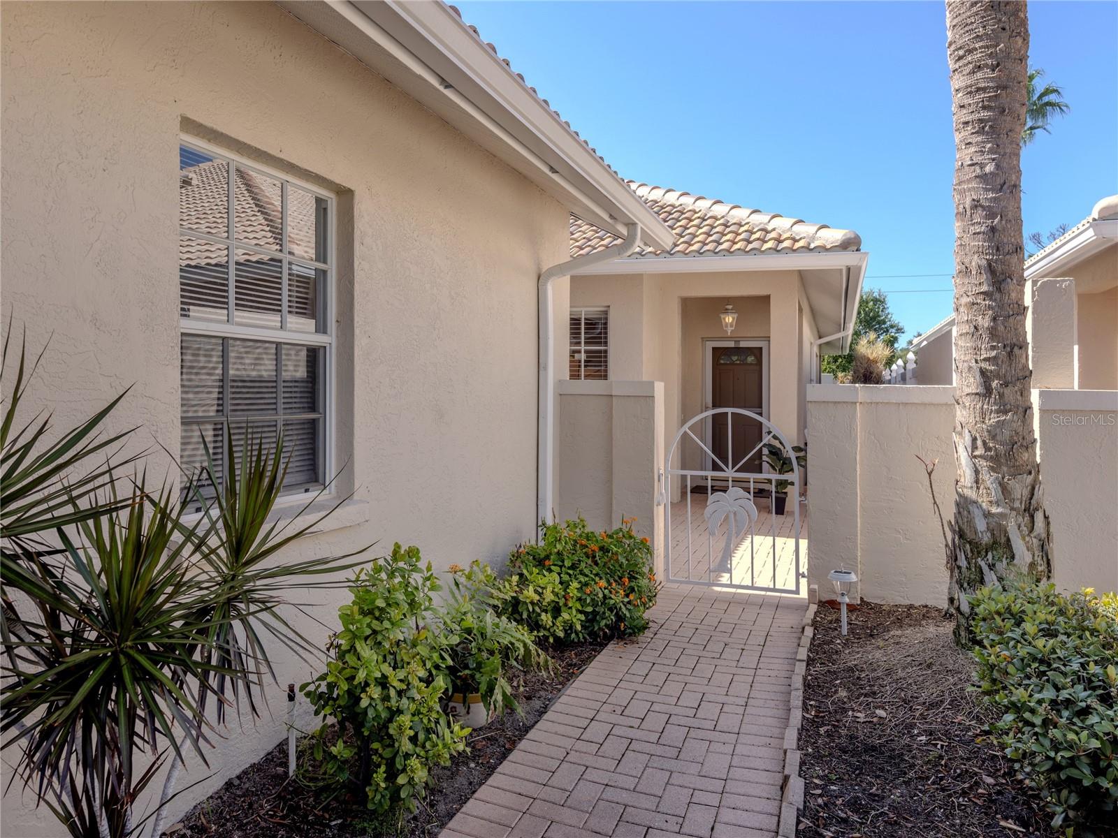 1204 BERKSHIRE CIRCLE