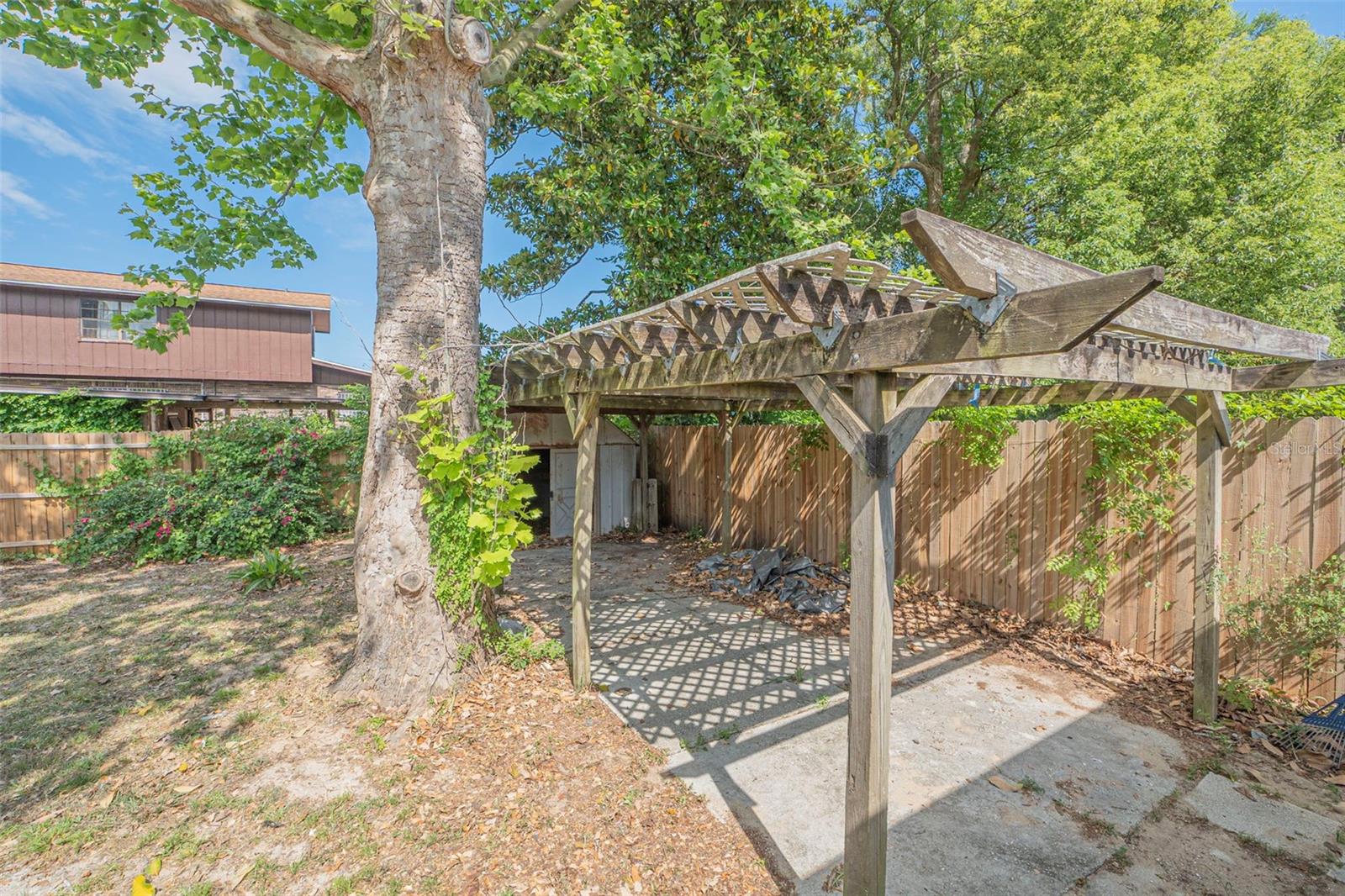 MASON HEIGHTS - Residential