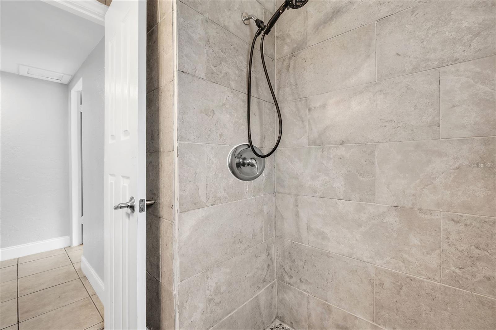 MASON HEIGHTS - Residential