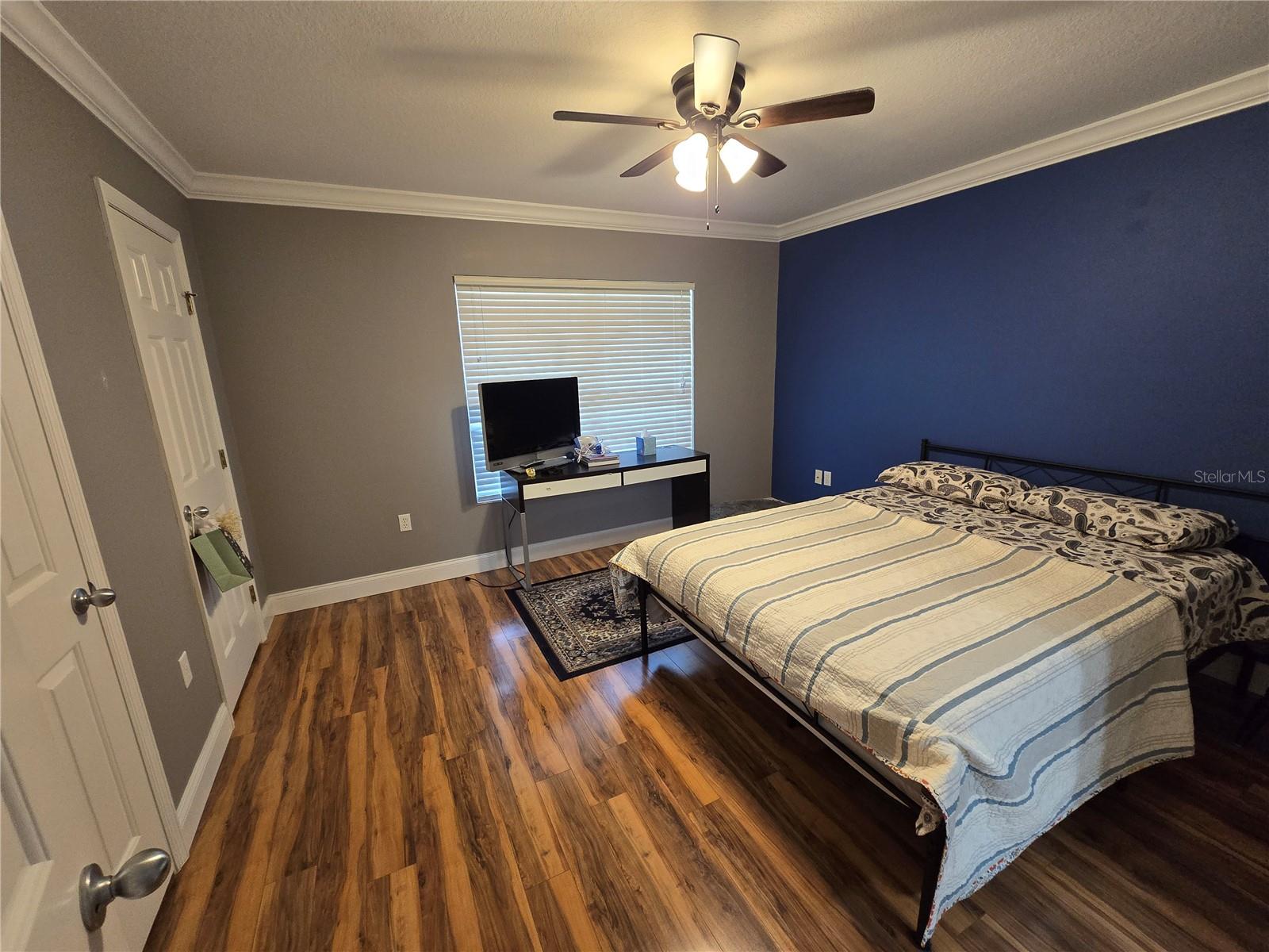 ISABELLA PARK - Residential Lease