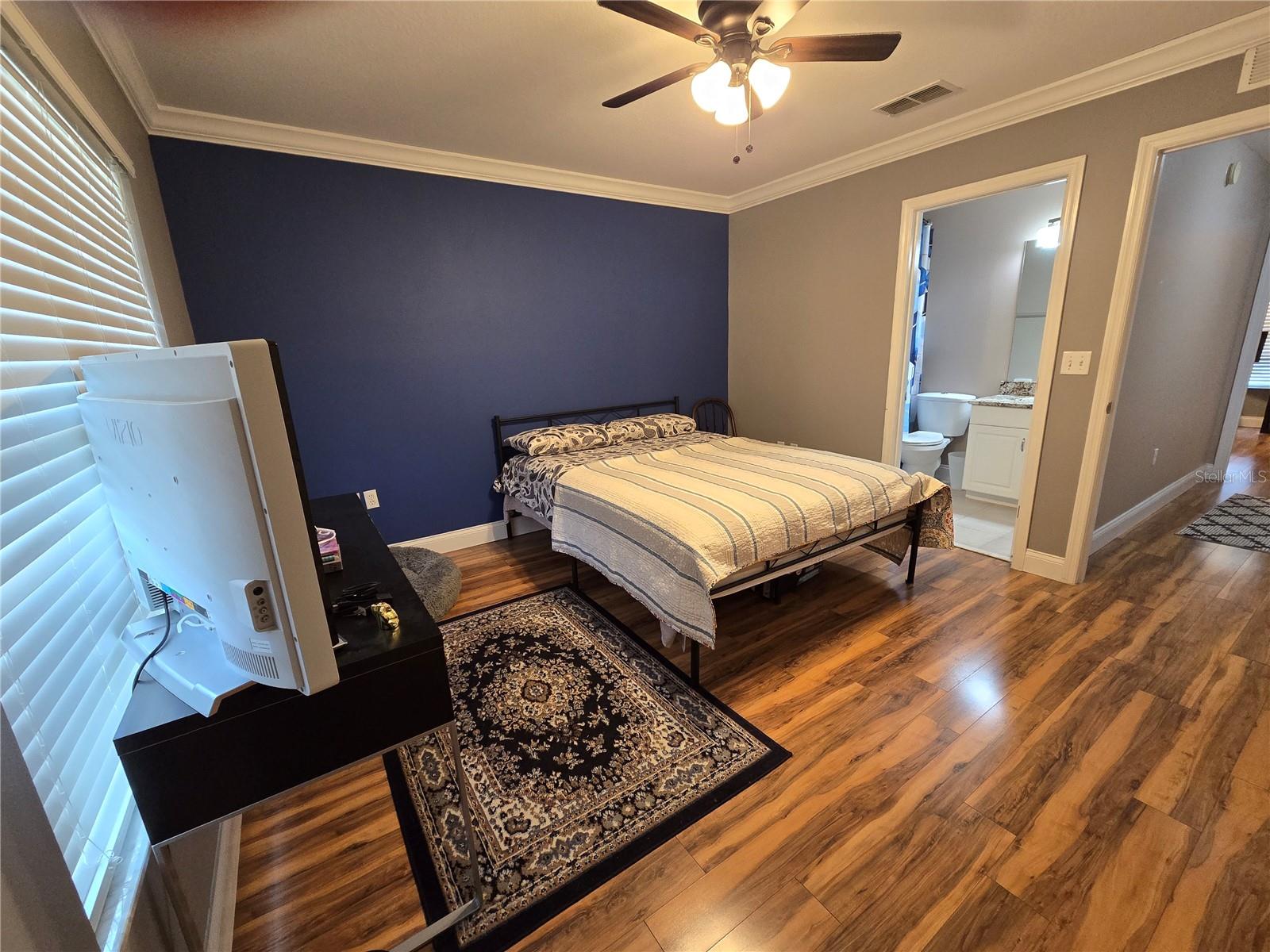 ISABELLA PARK - Residential Lease
