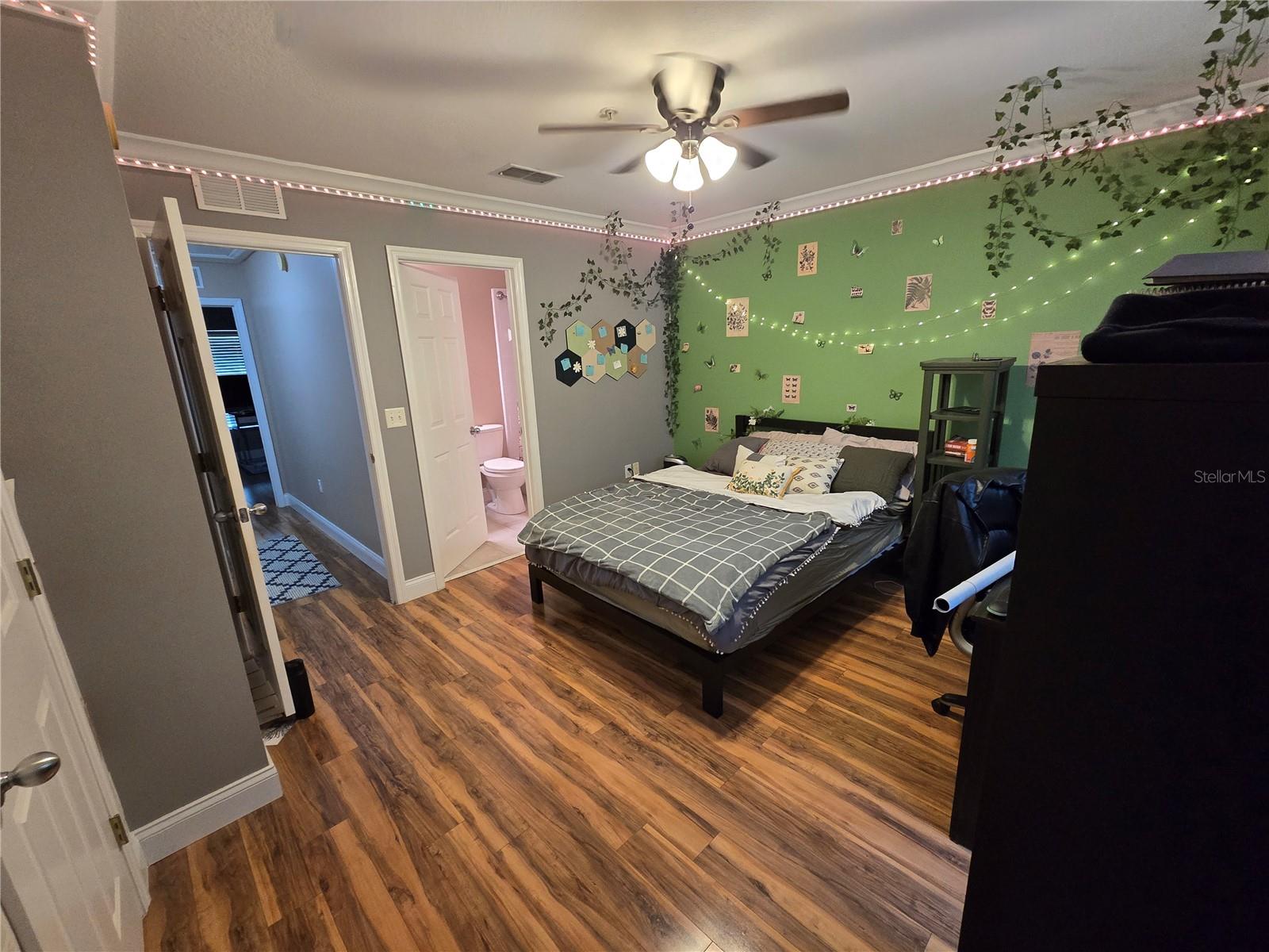 ISABELLA PARK - Residential Lease