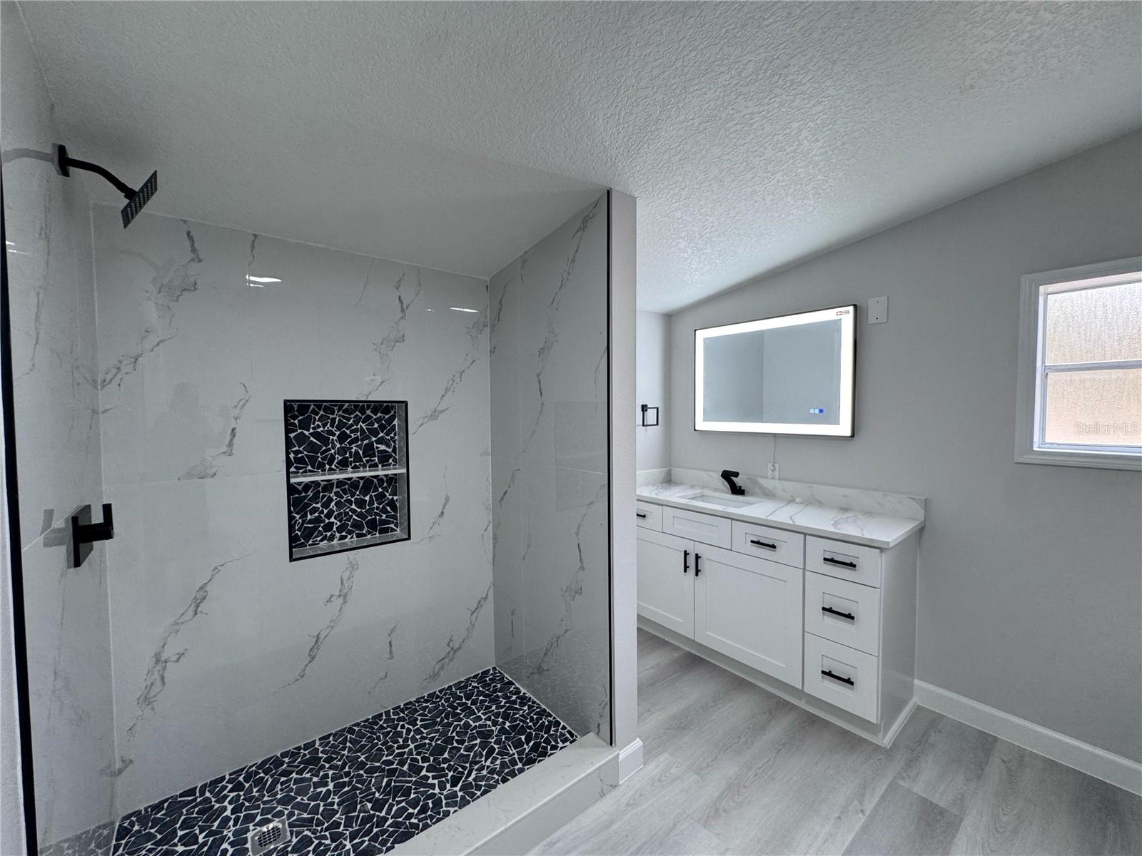 SUNCOAST HIGHLANDS - Residential