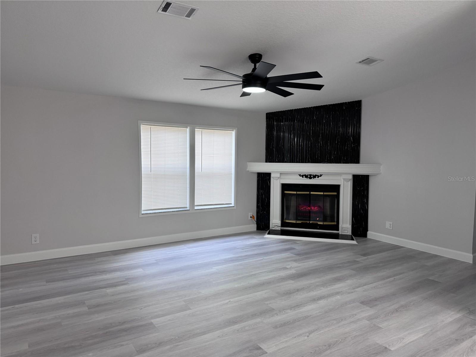 SUNCOAST HIGHLANDS - Residential