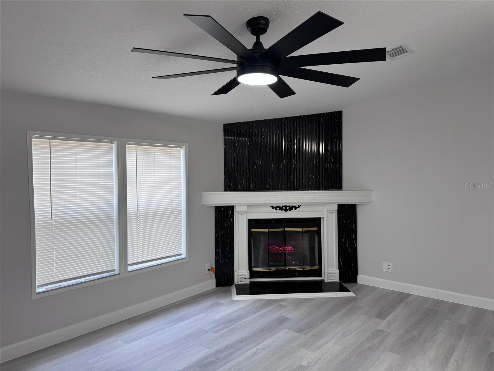 SUNCOAST HIGHLANDS - Residential