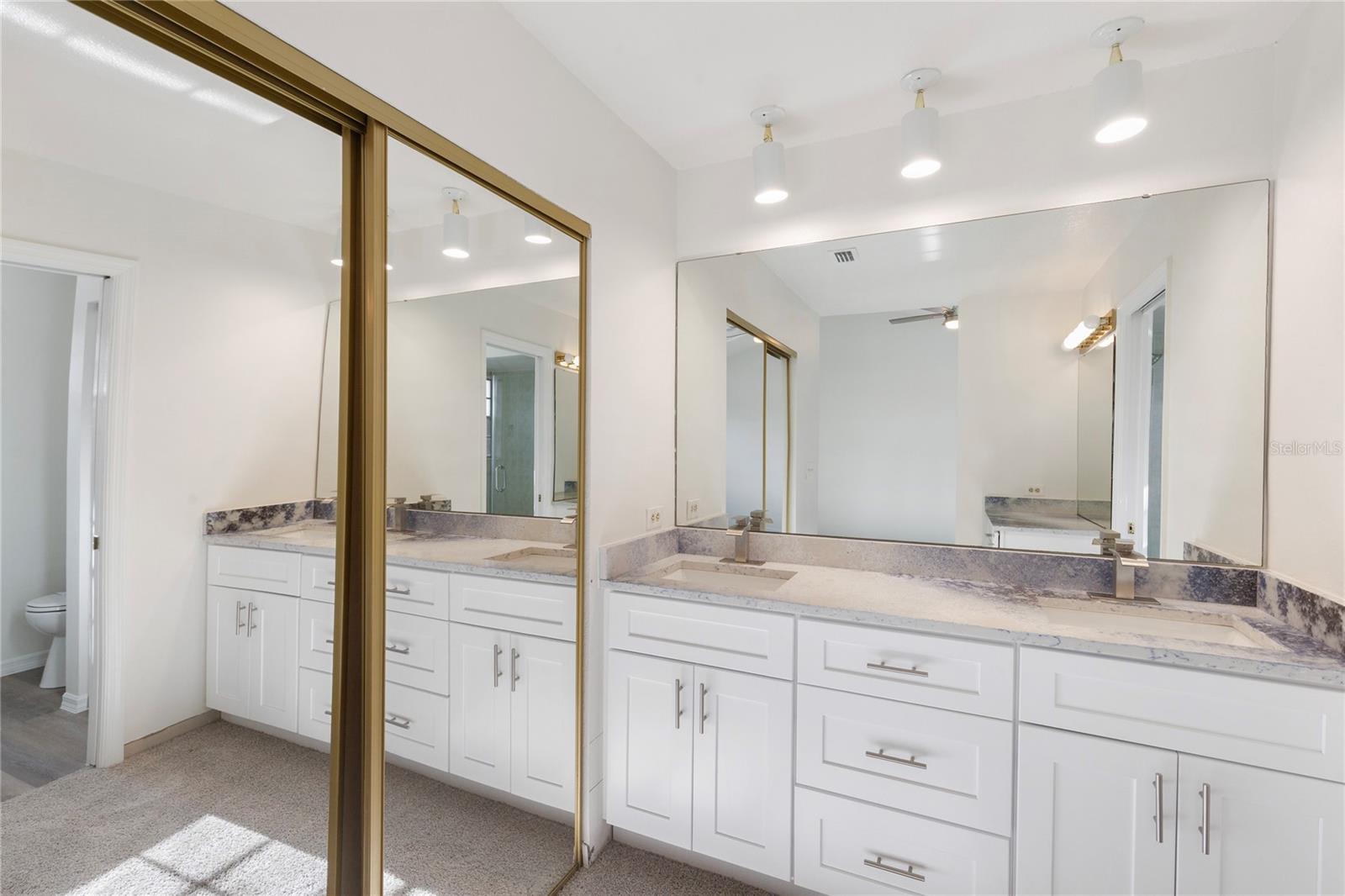 BRENTWOOD PARK - Residential