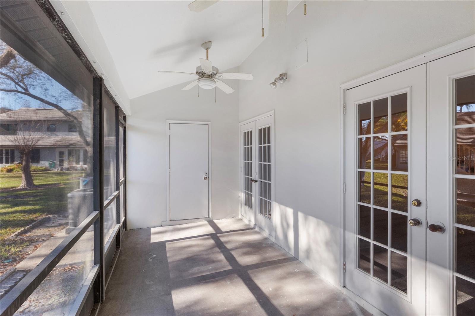 BRENTWOOD PARK - Residential