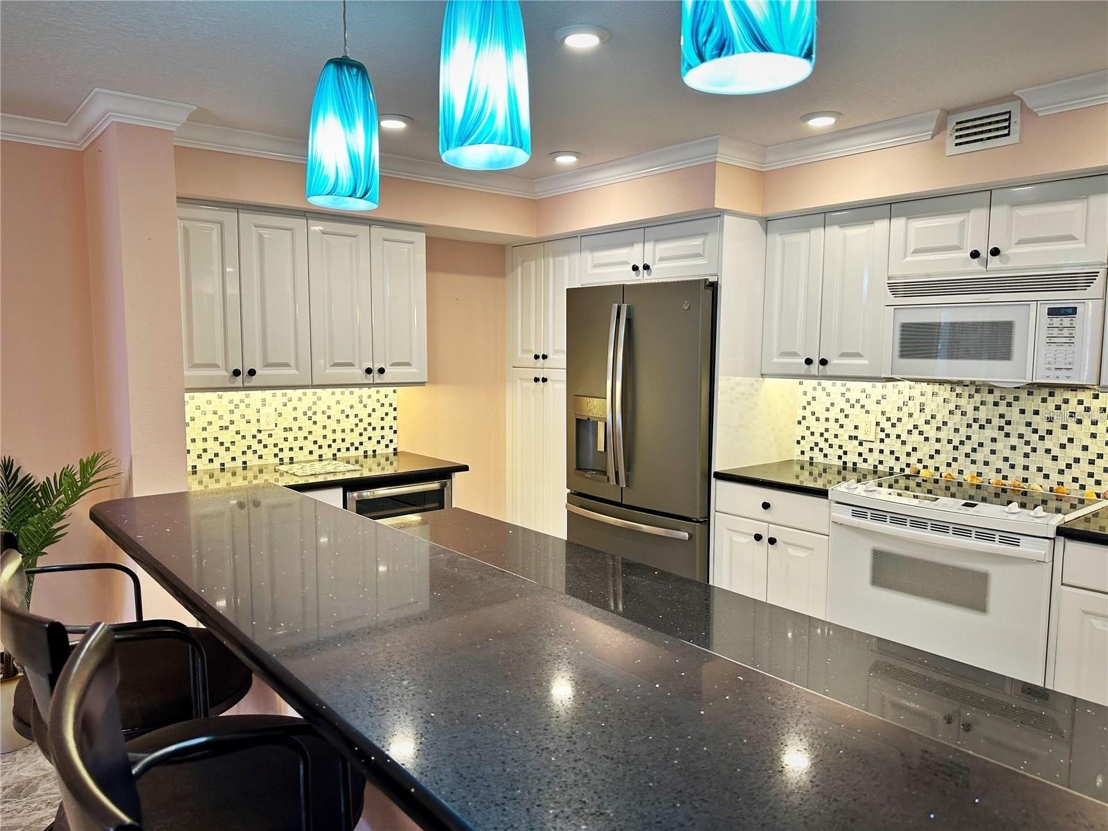 SAND KEY CONDO-SOUTH BEACH 1460 - Residential Lease