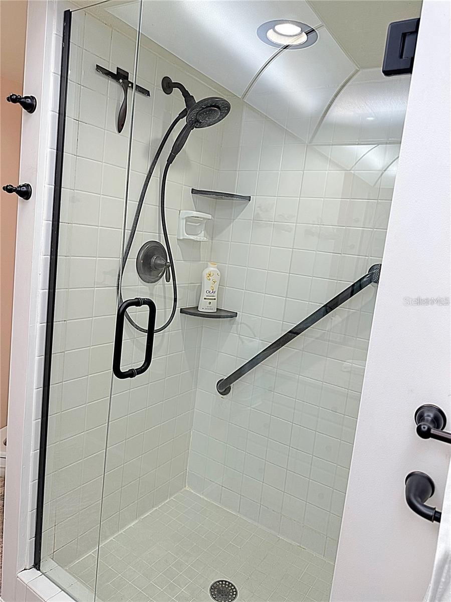 SAND KEY CONDO-SOUTH BEACH 1460 - Residential Lease