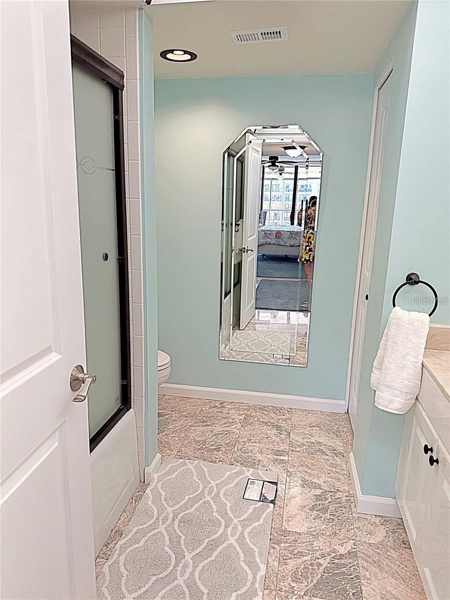 SAND KEY CONDO-SOUTH BEACH 1460 - Residential Lease