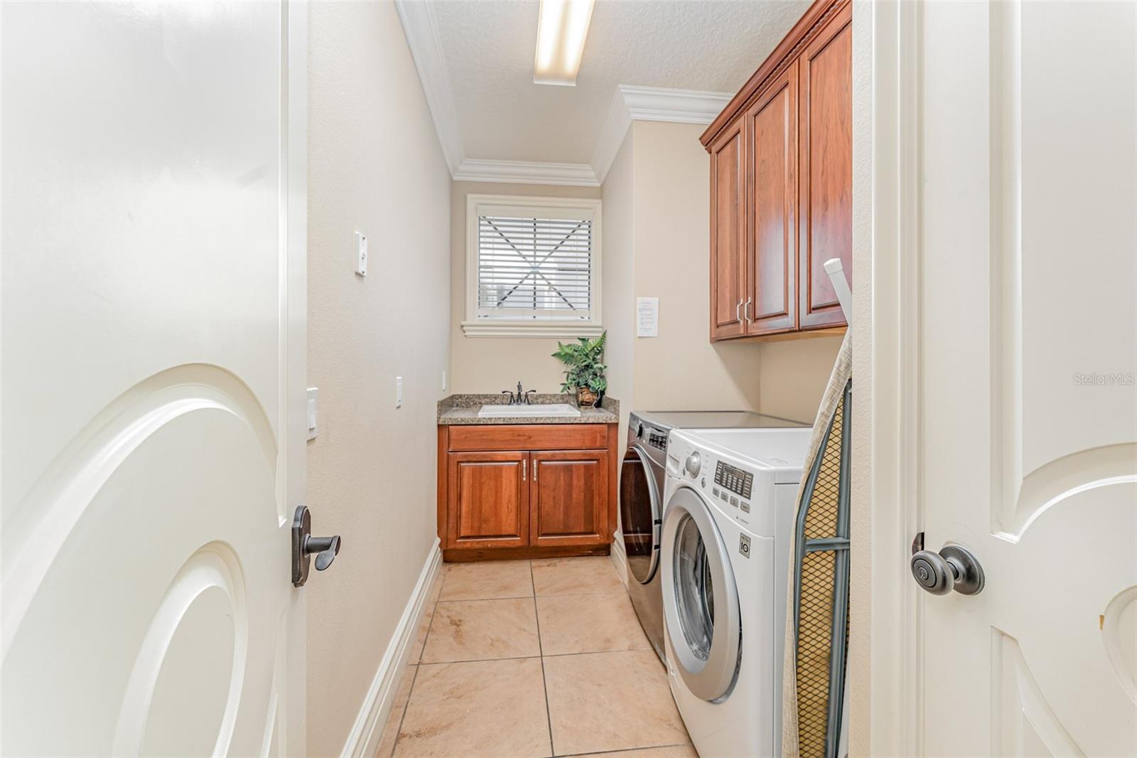 REUNION WEST VLGS NORTH - Residential