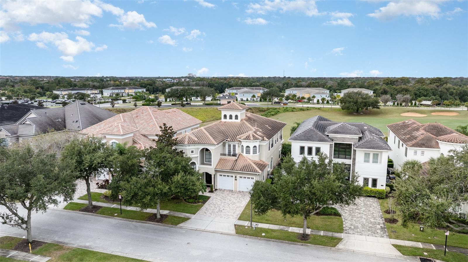 REUNION WEST VLGS NORTH - Residential