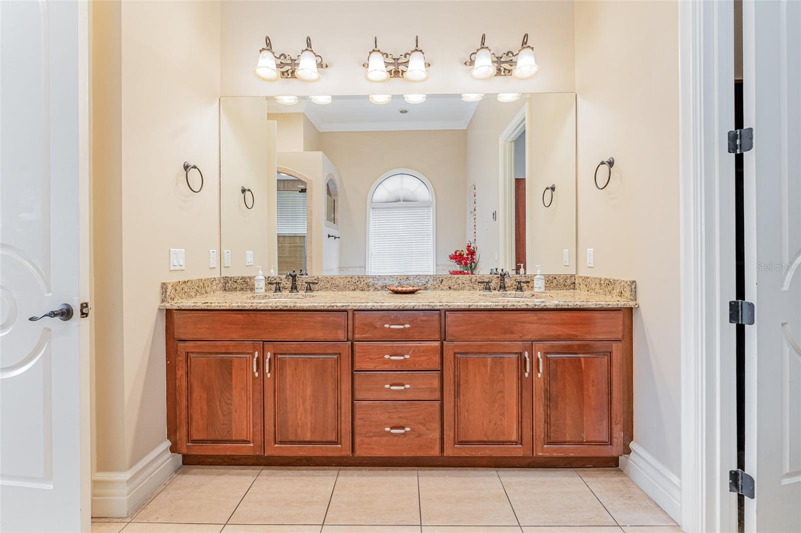 REUNION WEST VLGS NORTH - Residential