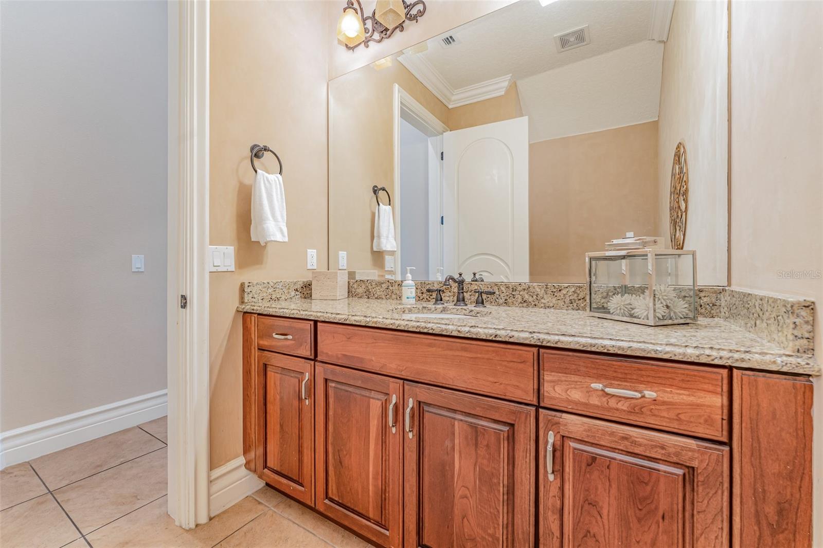 REUNION WEST VLGS NORTH - Residential