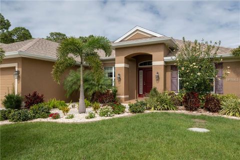 A home in PORT CHARLOTTE