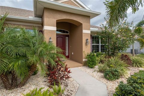 A home in PORT CHARLOTTE