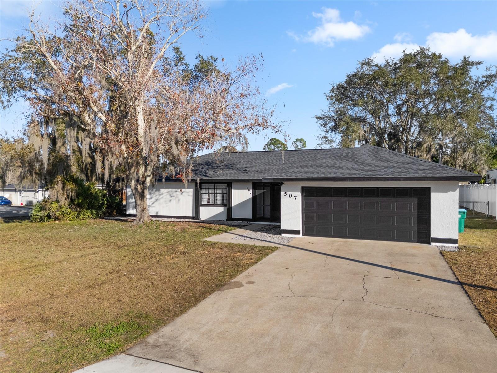 DELTONA LAKES UNIT 12 - Residential