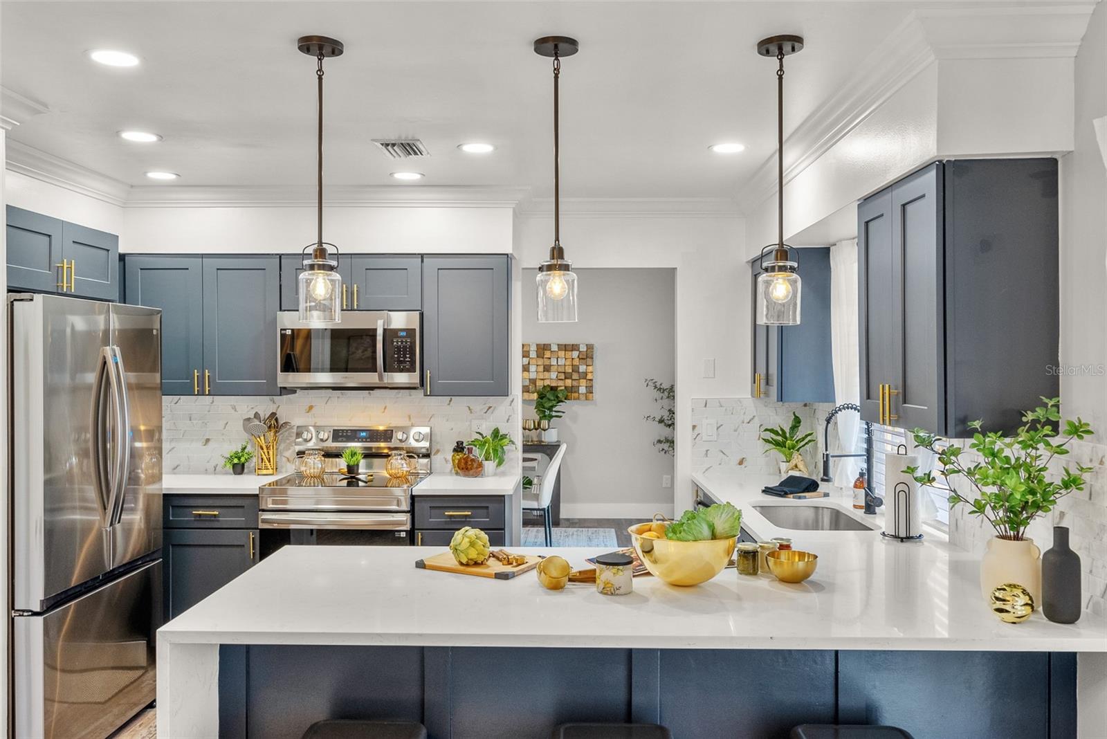 DELTONA LAKES UNIT 12 - Residential