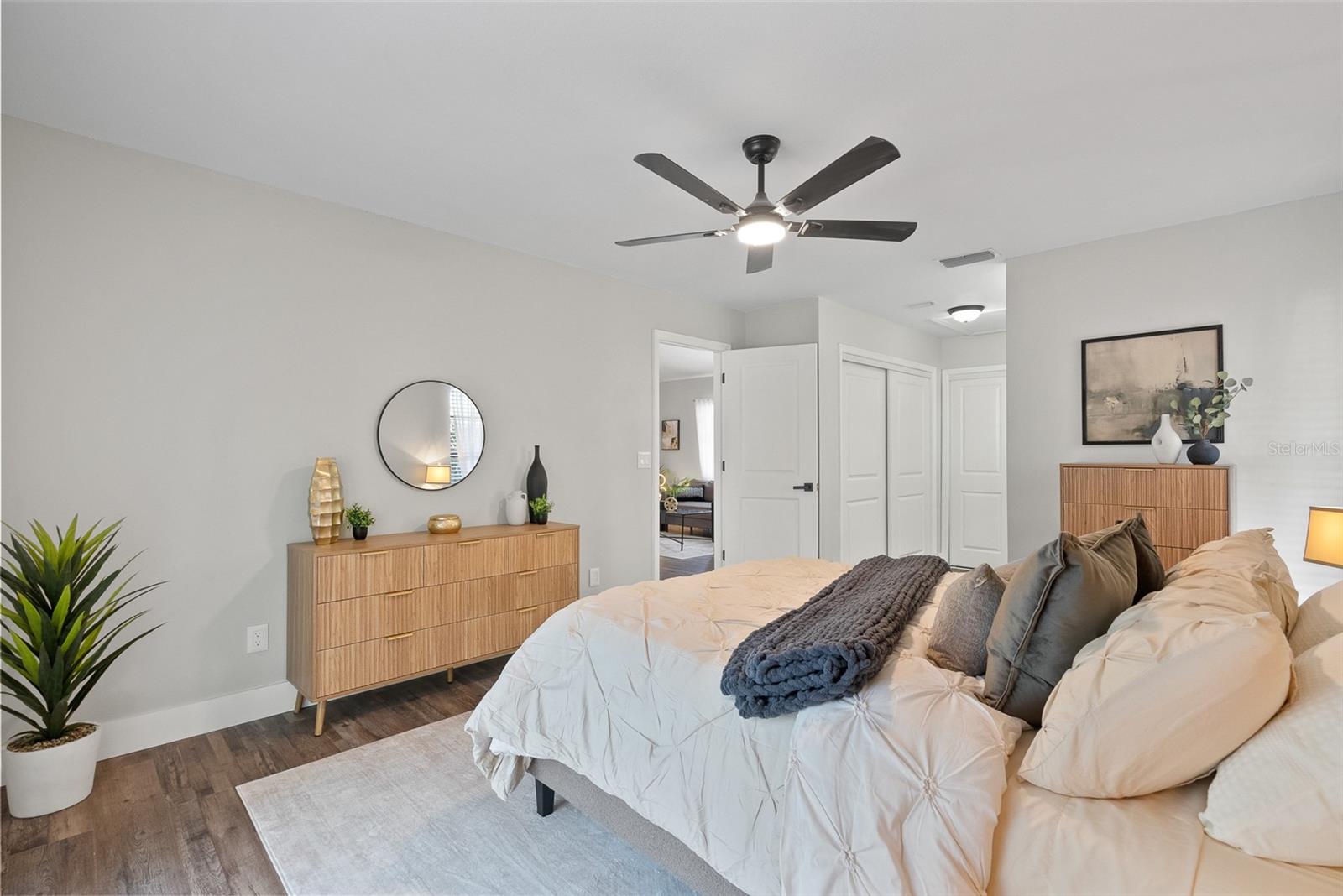 DELTONA LAKES UNIT 12 - Residential