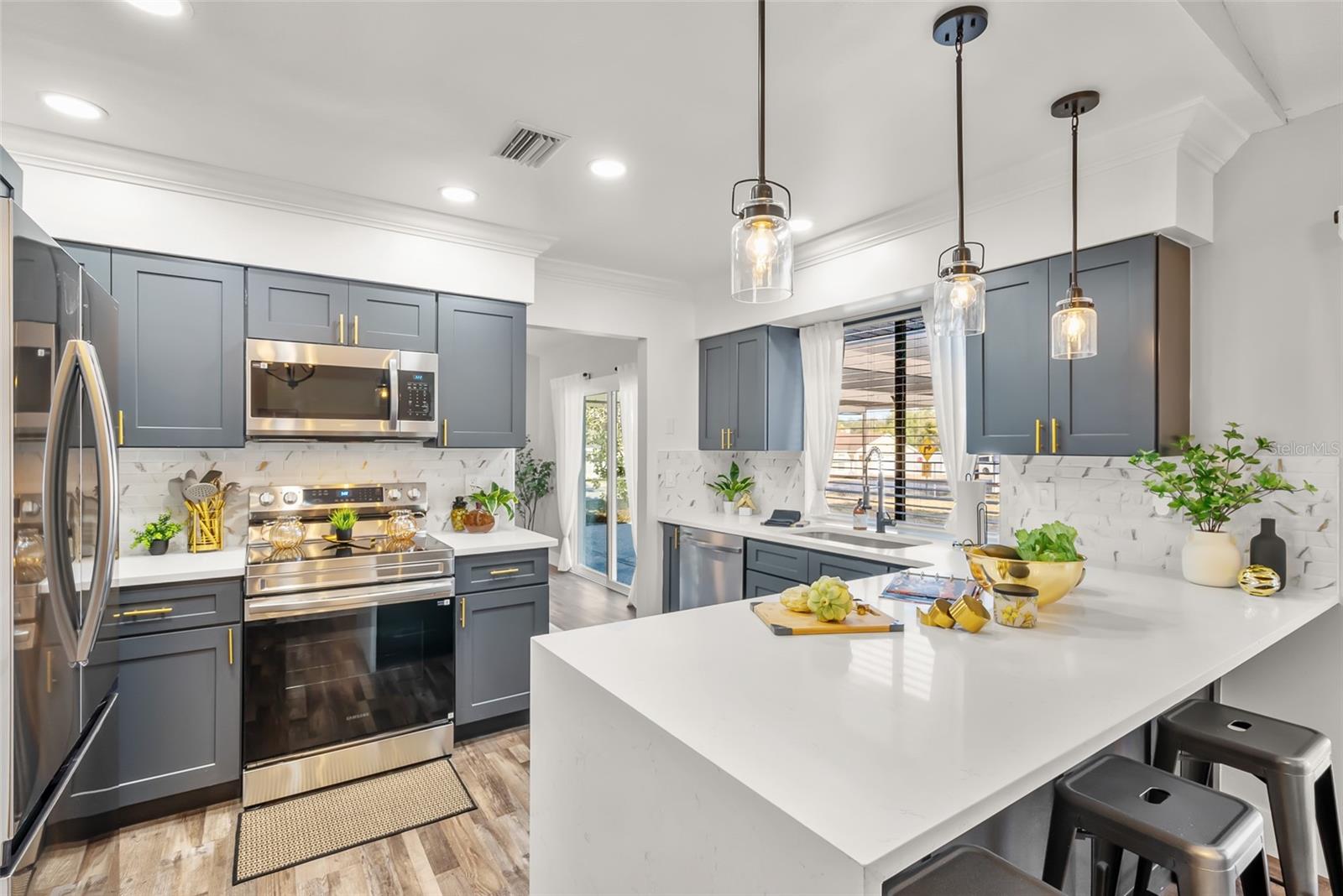 DELTONA LAKES UNIT 12 - Residential