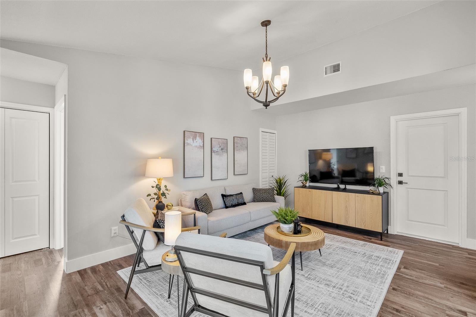 DELTONA LAKES UNIT 12 - Residential