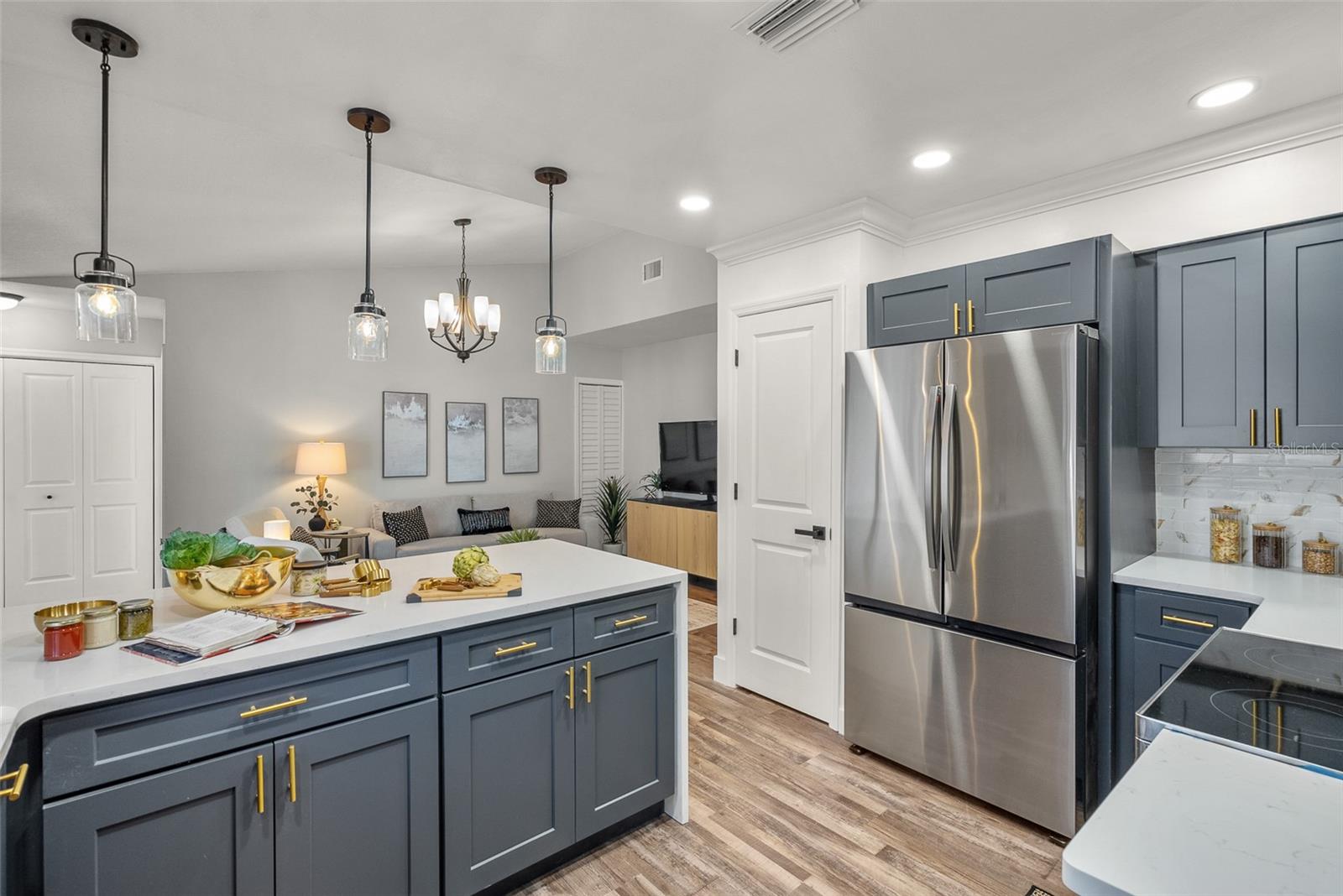 DELTONA LAKES UNIT 12 - Residential