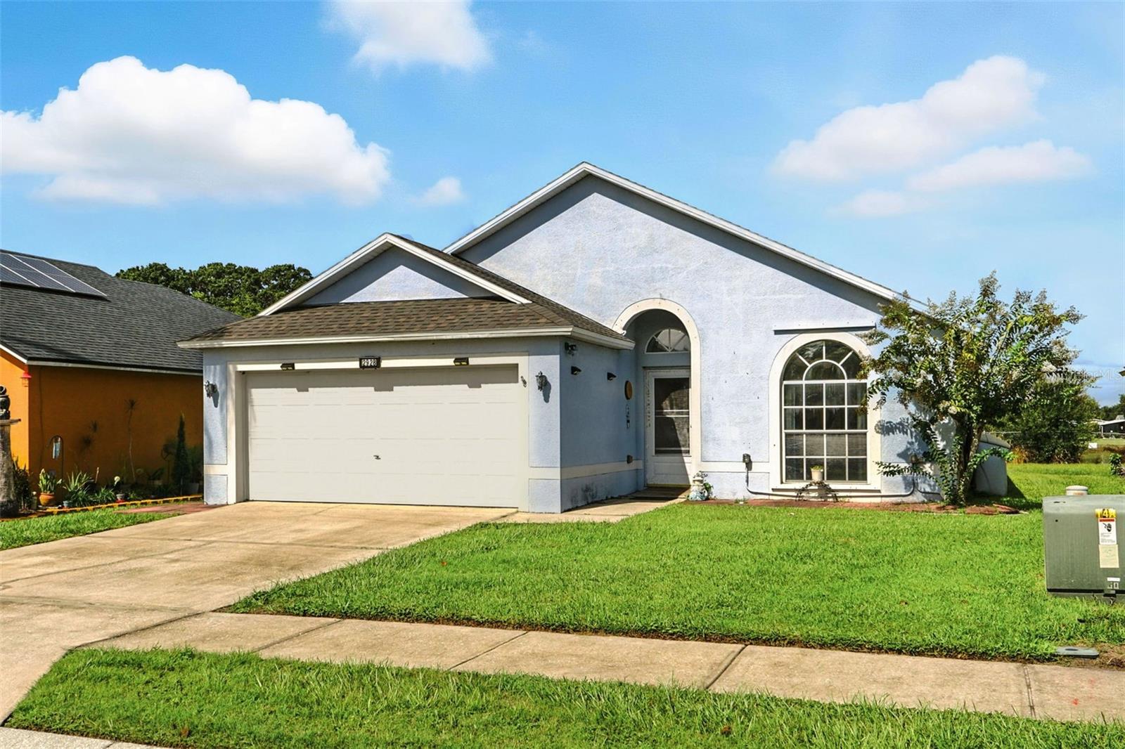 Beautiful 3 Bedroom / 2 Bathroom home in quiet community. No rear neighbors. Steps to Lake Toho, where all the excitement is! Charming home with screen enclosed back porch. Laminate and carpet flooring. Kitchen with breakfast bar, t pantry, kitchen nook area and all appliances. Huge living room with sliding door for easy access to porch and rear yard. Lovely owner's suite featuring a large closet and bathroom including a garden tub and separate shower stall. Home features archways, high ceilings and decorative plants shelves. Also features Solar Panels. Minutes to Downtown St Cloud with shopping area featuring collectible shops, craft stores, local diners, American Legion Hall, VFW Hall, movie theatre. Enjoy living in St. Cloud with the Lakefront Park. Take a bike ride or a stroll in the evening by the lake! Awesome views with wildlife to enjoy! This award-winning recreational area offers walking trails, playground, splash pad, sandy beach, boating basin and restaurant for everyone to enjoy.