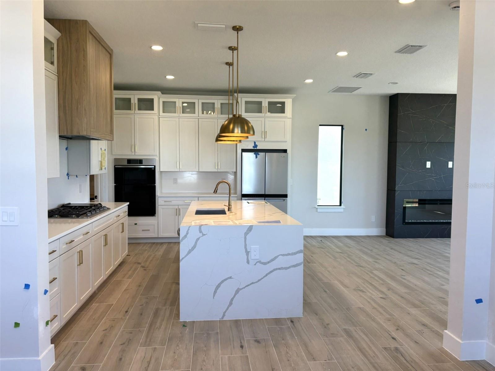 BELLA COLLINA WEST SUB - Residential