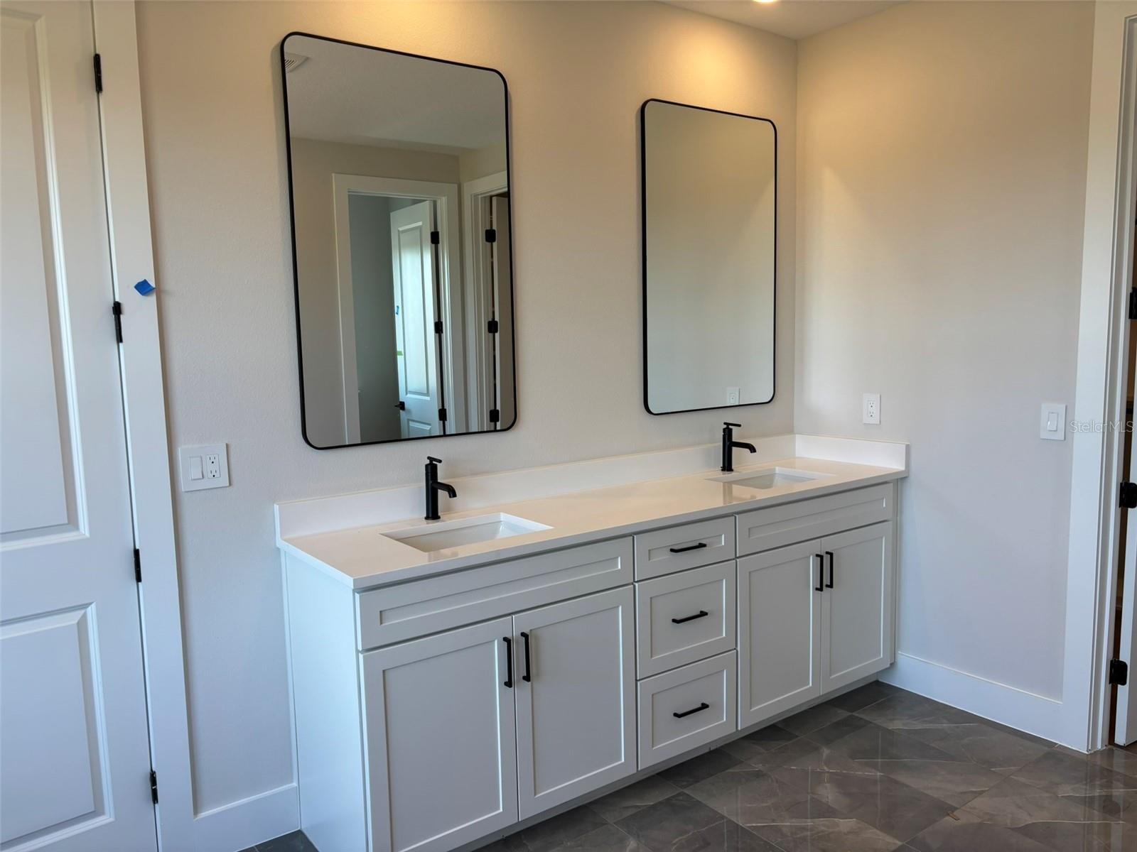 BELLA COLLINA WEST SUB - Residential